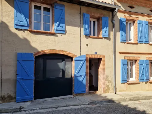 Vente et pose de menuiseries PVC/ALU de couleur gris anthracite à Montgiscard, Verfeil, Fenêtres & Cie