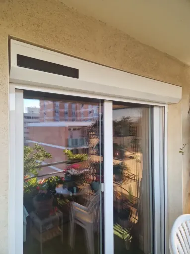 Pose de volets roulants solaires sur Toulouse, Verfeil, Fenêtres & Cie