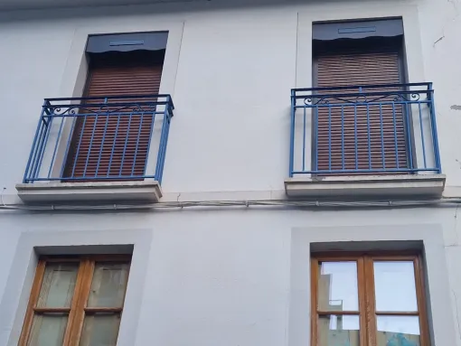 Installation de volets roulants solaires sur Toulouse, Verfeil, Fenêtres & Cie