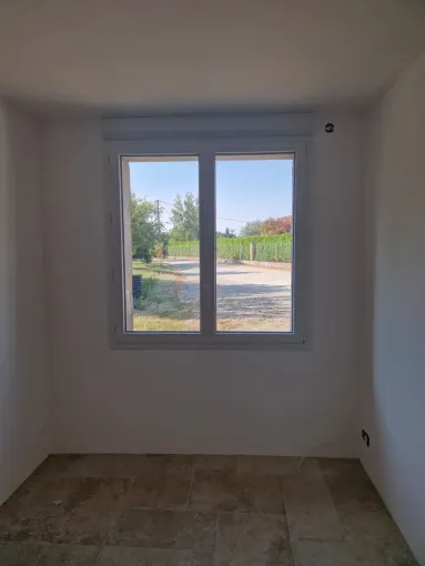 Pose d'une fenêtre PVC sur Verfeil, Verfeil, Fenêtres & Cie
