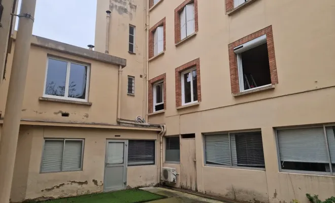 Vente et rénovation de fenêtres en PVC dans un appartement à Toulouse, Verfeil, Fenêtres & Cie