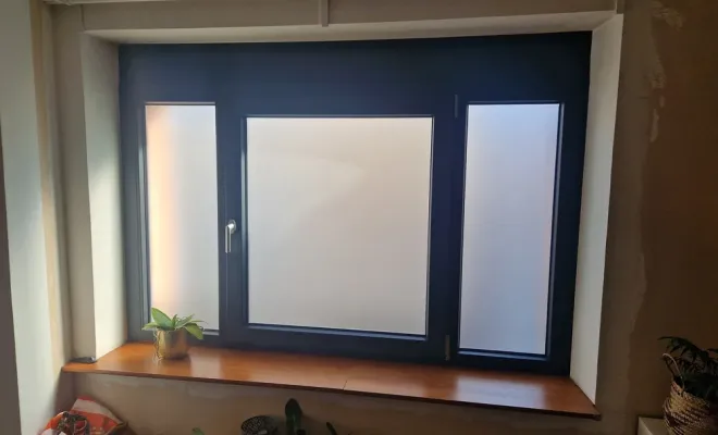 Vente et pose de menuiseries PVC/ALU de couleur gris anthracite à Montgiscard, Verfeil, Fenêtres & Cie