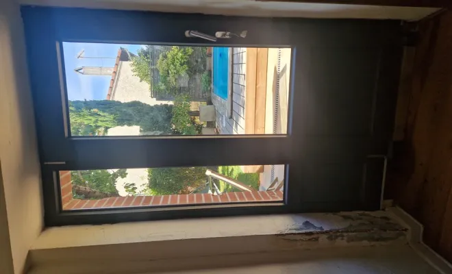 Vente et pose de menuiseries PVC/ALU de couleur gris anthracite à Montgiscard, Verfeil, Fenêtres & Cie