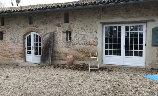 Vente et pose de menuiseries bois à l'identique des anciennes sur Castanet , Verfeil, Fenêtres & Cie