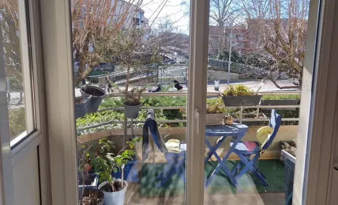 Vente et pose de menuiseries pvc en rénovation dans un appartement sur Toulouse, Verfeil, Fenêtres & Cie